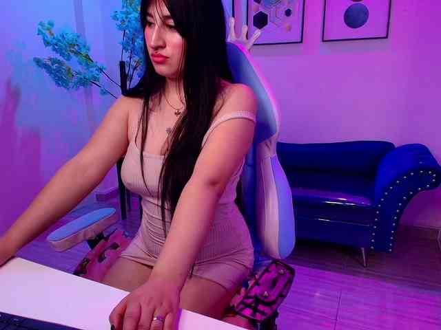 MiiaOwenns webcam
