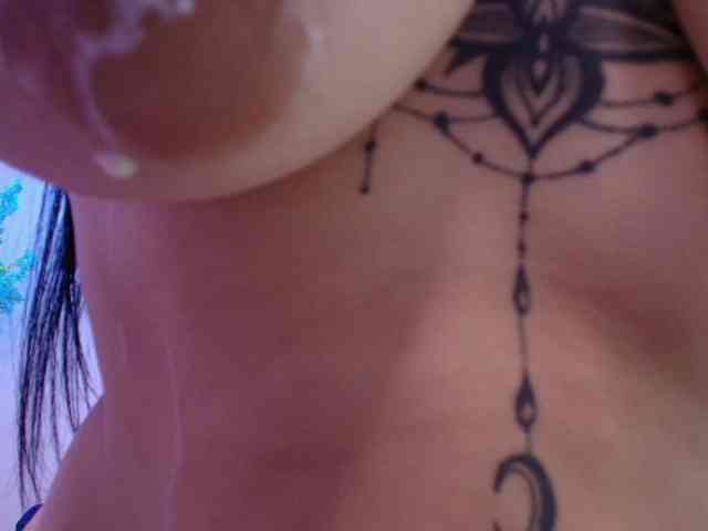 MiiaOwenns webcam