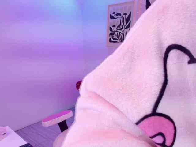 MiiaOwenns webcam