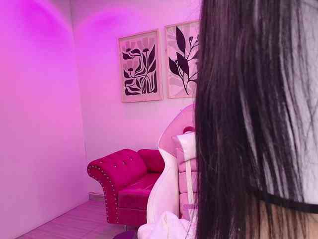 MiiaOwenns webcam