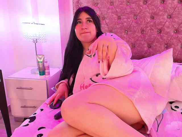 Modelo: MiiaOwenns