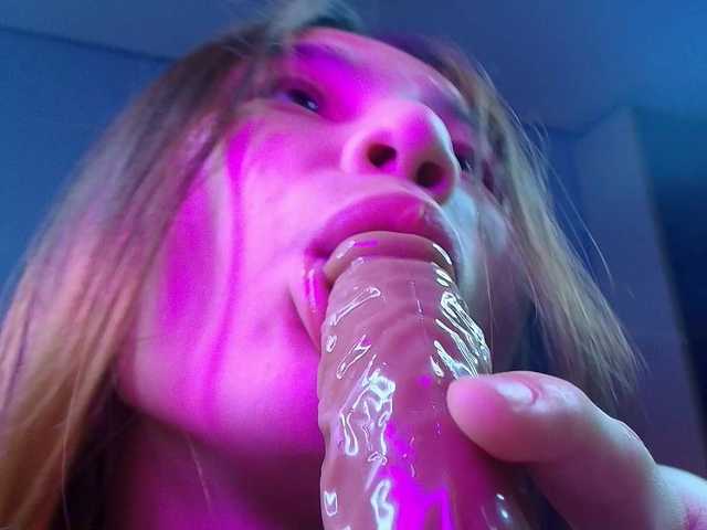 lulusunny live cam on BongaCams