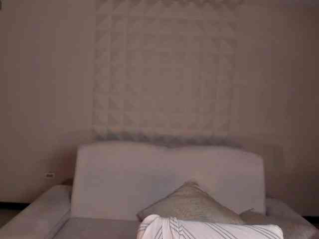 RafaellaHall webcam