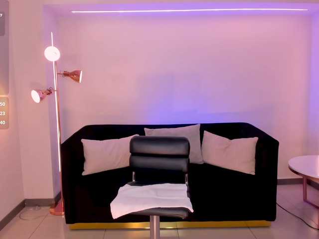 CamilleSnow live cam on BongaCams