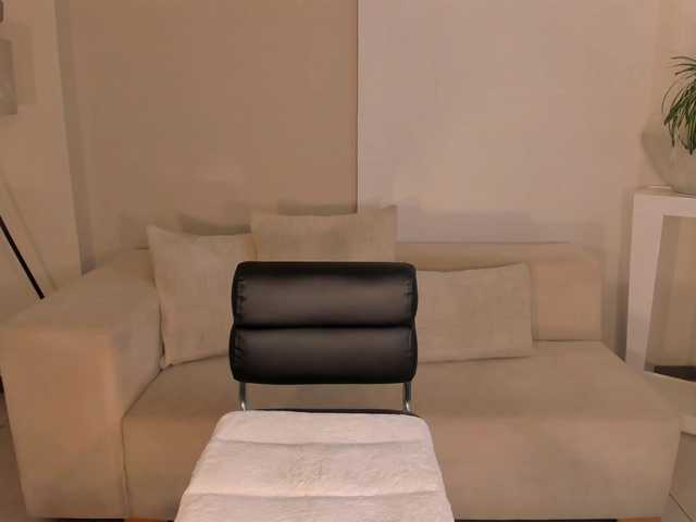 CamilleSnow live cam on BongaCams