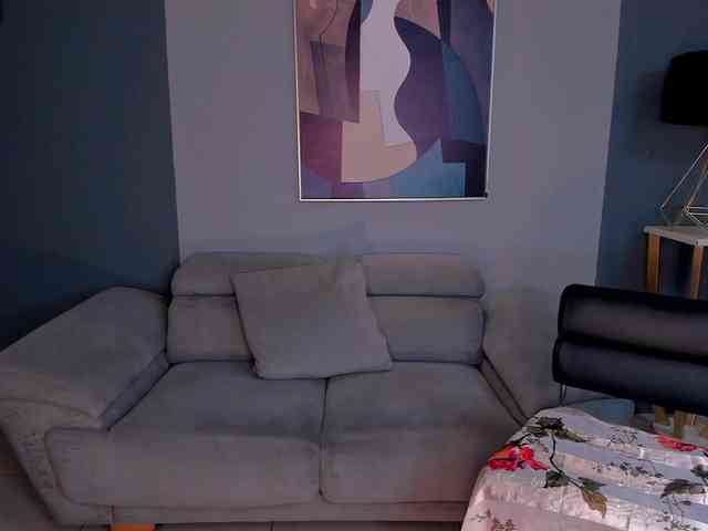 CamilleSnow webcam