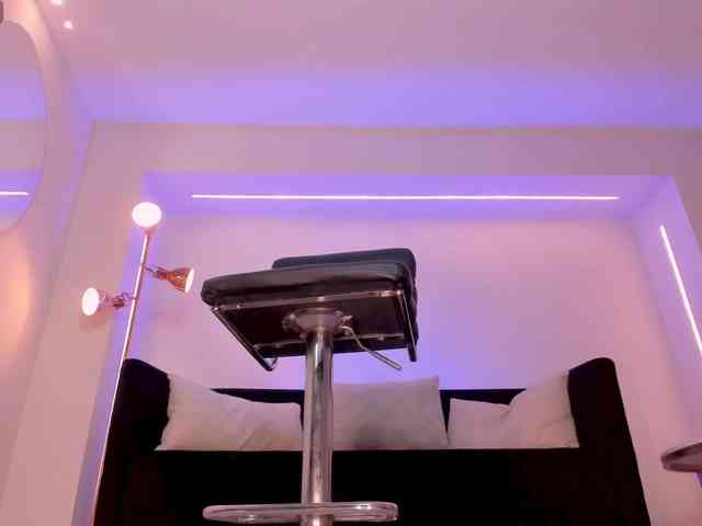 CamilleSnow webcam