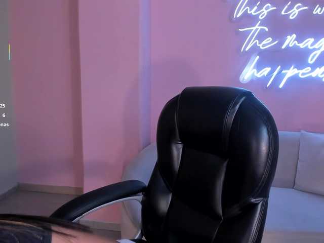 VictoriaBennet live webcam show