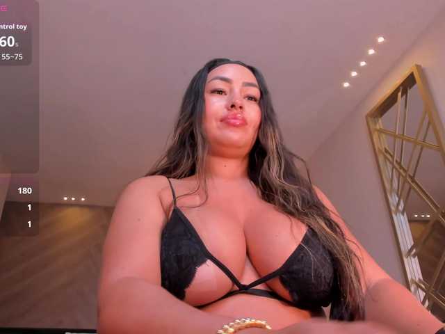 VictoriaBennet live cam on BongaCams