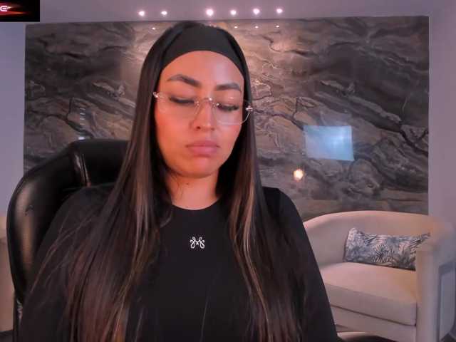 VictoriaBennet live cam on BongaCams