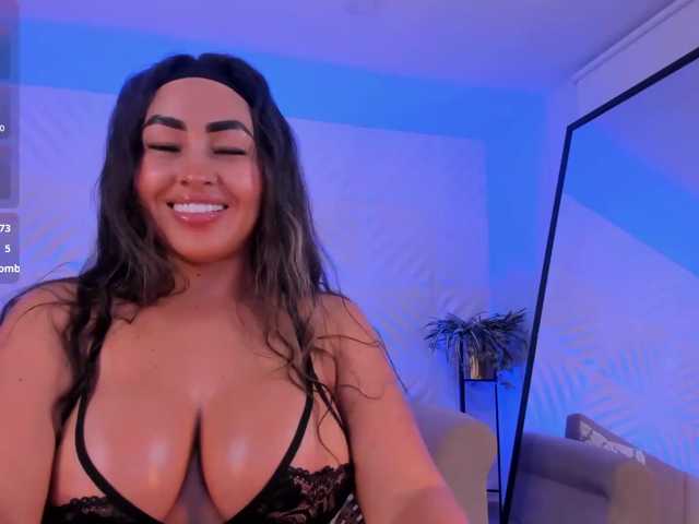 VictoriaBennet live cam on BongaCams