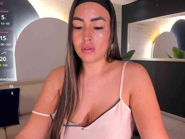VictoriaBennet webcam