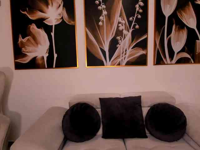 VictoriaBennet webcam