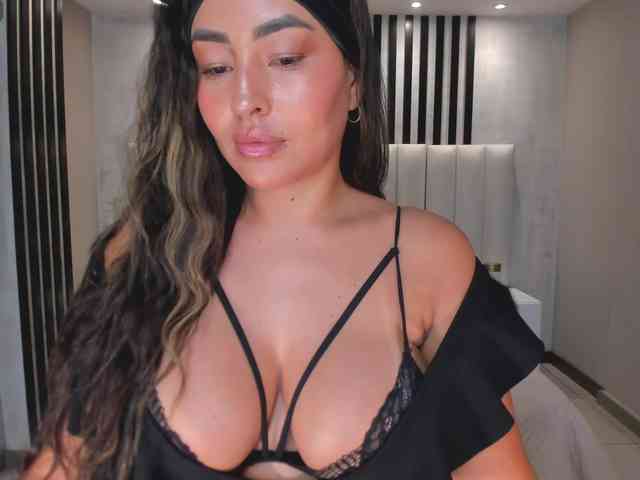 VictoriaBennet VictoriaBennet