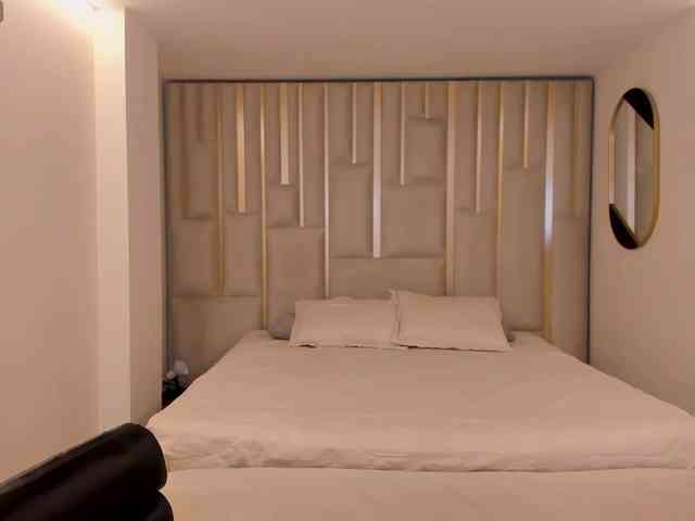 VictoriaBennet webcam