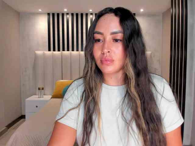 VictoriaBennet webcam