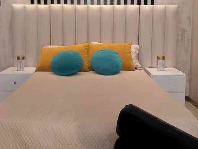 VictoriaBennet webcam