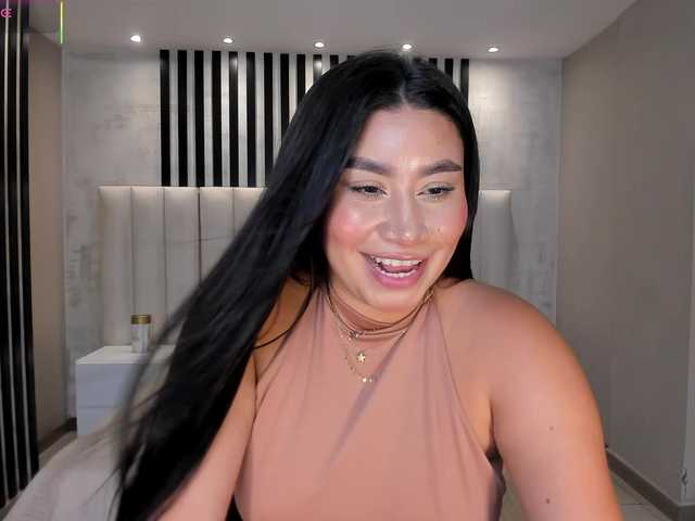AnnieVelour