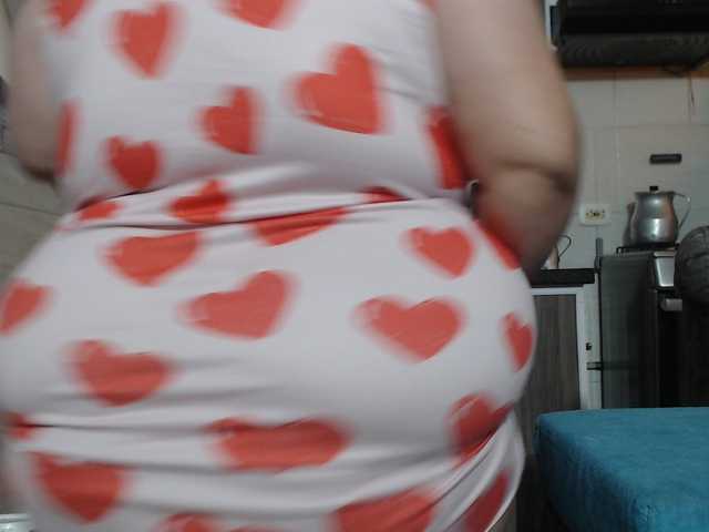 rosebbw6969 live cam on BongaCams