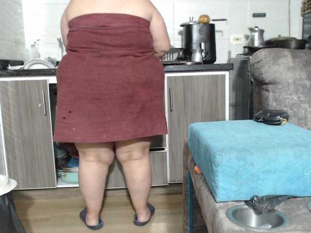 rosebbw6969 live cam on BongaCams