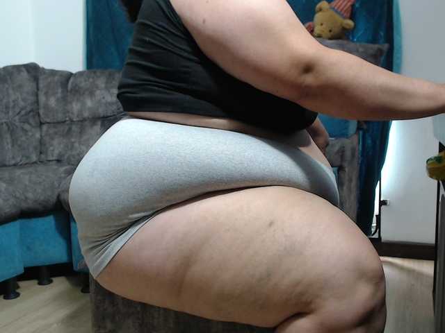 rosebbw6969 live cam on BongaCams