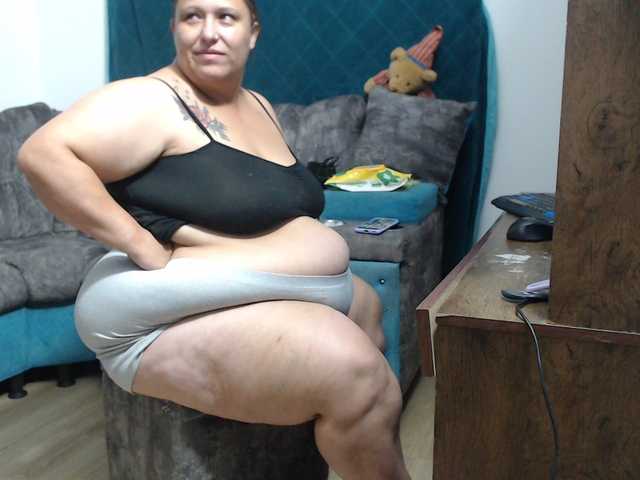 rosebbw6969 live cam on BongaCams