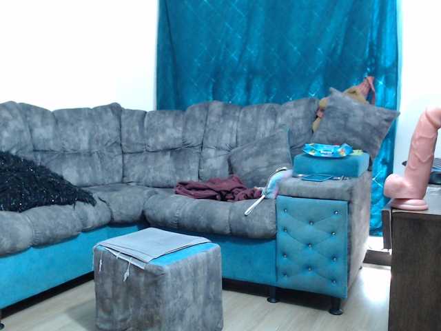 rosebbw6969 live cam on BongaCams