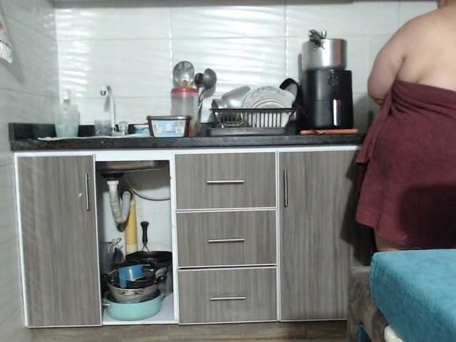 rosebbw6969 live cam on BongaCams
