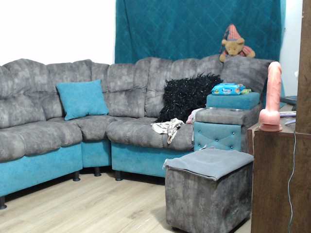 rosebbw6969 live cam on BongaCams