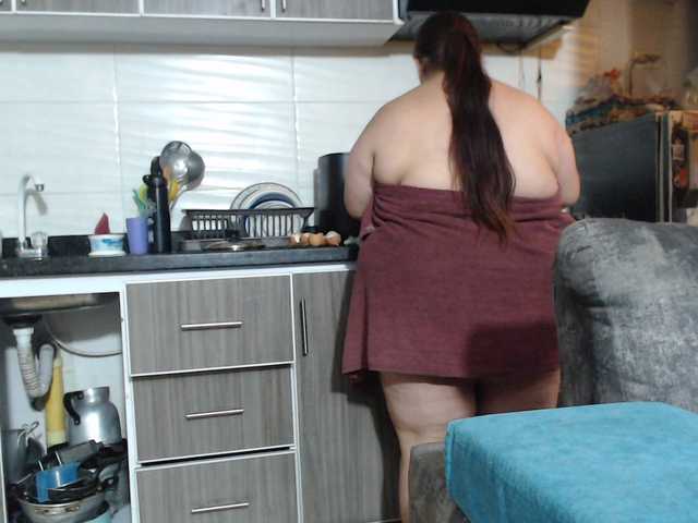 rosebbw6969 live cam on BongaCams