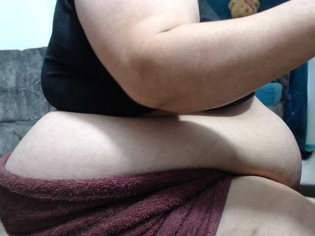 rosebbw6969 live cam on BongaCams
