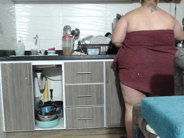 rosebbw6969 live cam on BongaCams