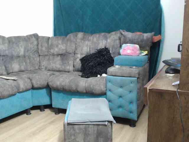 rosebbw6969 Live Webcam on BongaCams