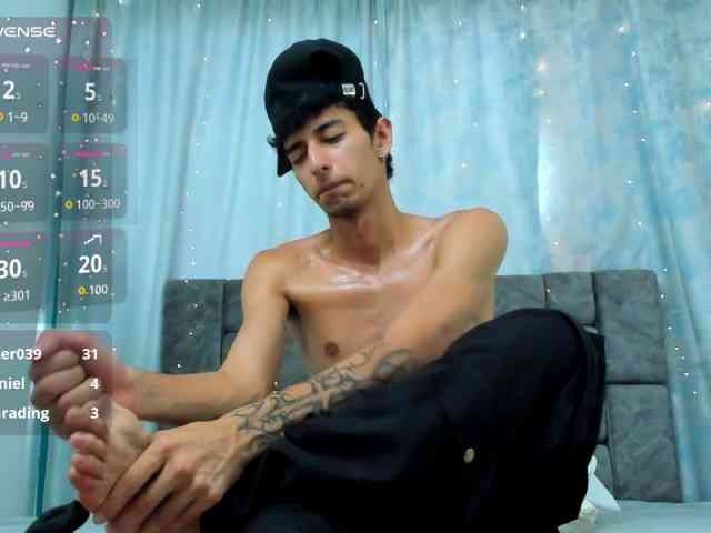 LyanLazar2BBC Live Webcam on BongaCams