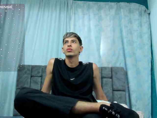LyanLazar2BBC Live Webcam on BongaCams