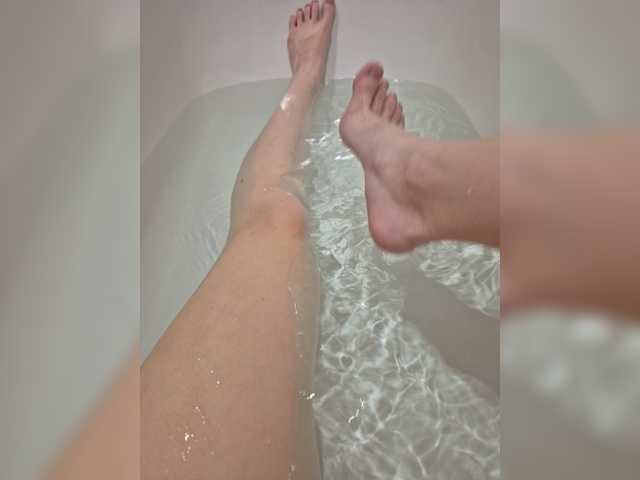 Kira-Feet