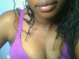 Sweetchely's Live Webcam