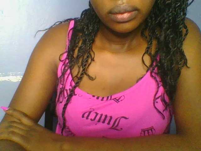 Sweetchely live cam on BongaCams