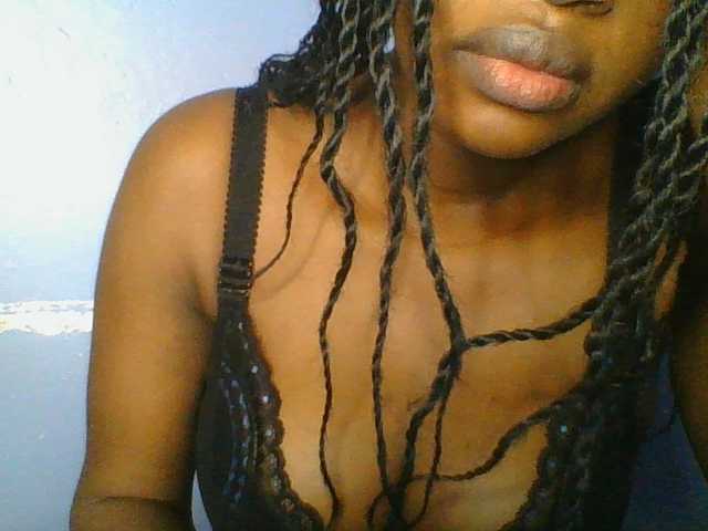 Sweetchely live cam on BongaCams