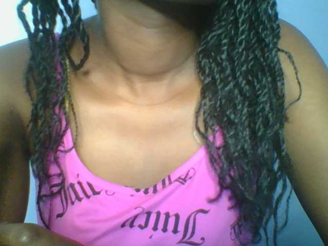 Sweetchely live webcam show