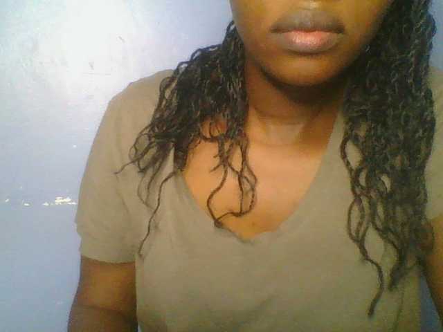 Sweetchely live cam on BongaCams