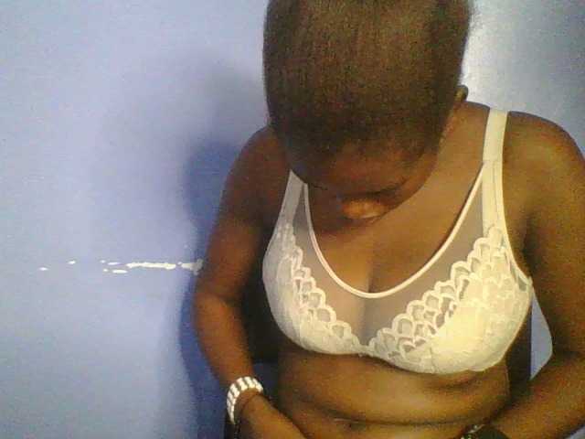 Sweetchely live cam on BongaCams