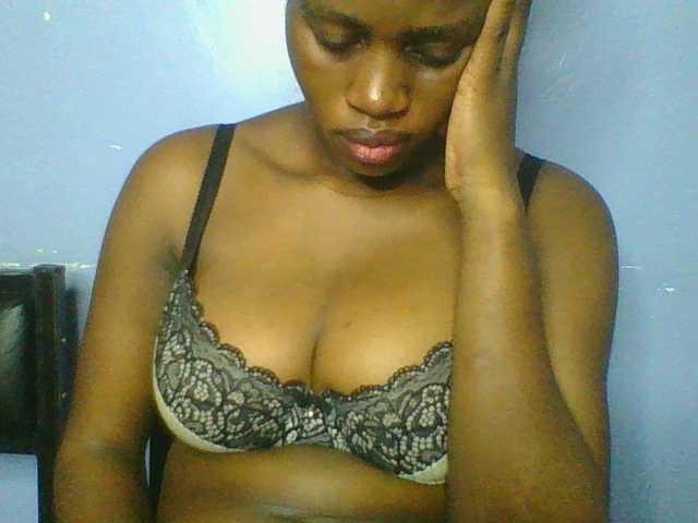 Sweetchely live cam on BongaCams