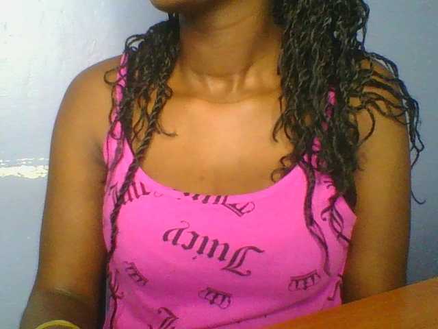 Sweetchely live cam on BongaCams