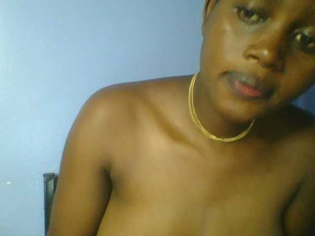 Sweetchely live cam on BongaCams