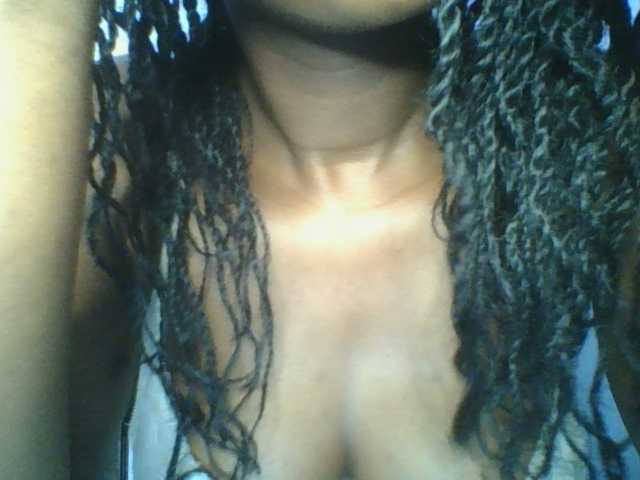 Sweetchely live webcam show
