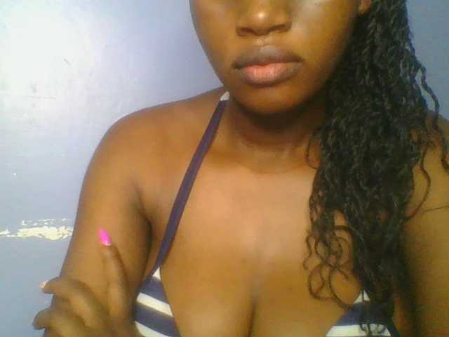 Sweetchely live cam on BongaCams