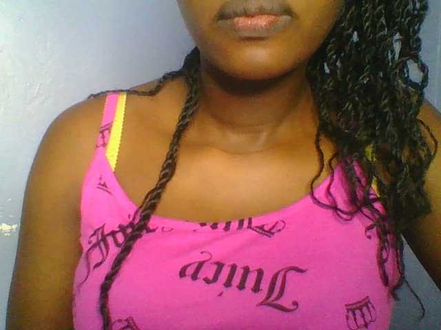 Sweetchely live cam on BongaCams