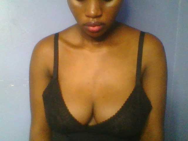 Sweetchely live cam on BongaCams