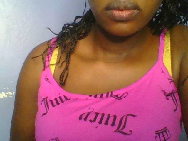 Sweetchely live cam on BongaCams